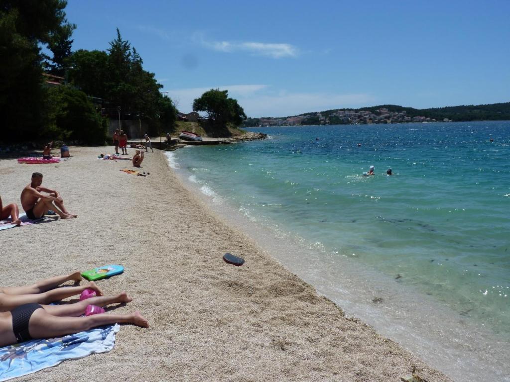 Apartments Villa Natali - Heating Pool Trogir Szoba fotó