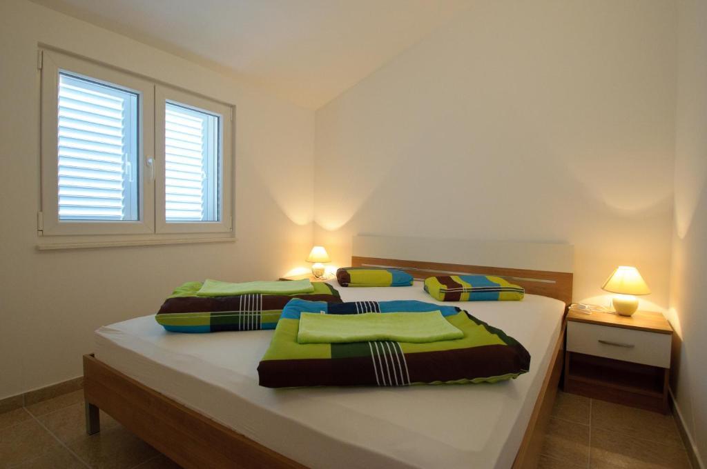Apartments Villa Natali - Heating Pool Trogir Szoba fotó